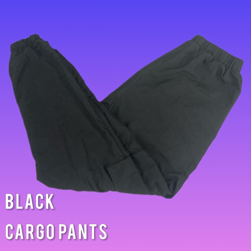 Women's Black Shein Cargo Pants Size Medium